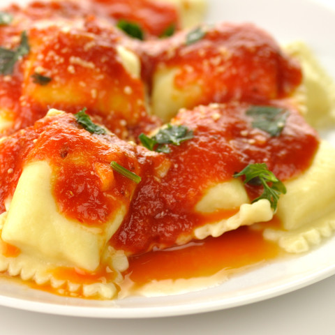 Order Spaghetti & Ravioli food online from Pietro's No. 2 store, Vacaville on bringmethat.com
