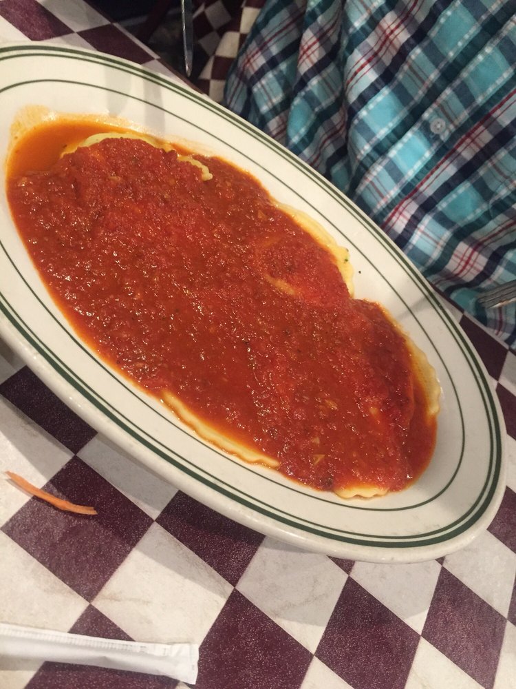 Order Cheese Ravioli food online from Di Cicco's Italian Restaurant store, Fresno on bringmethat.com