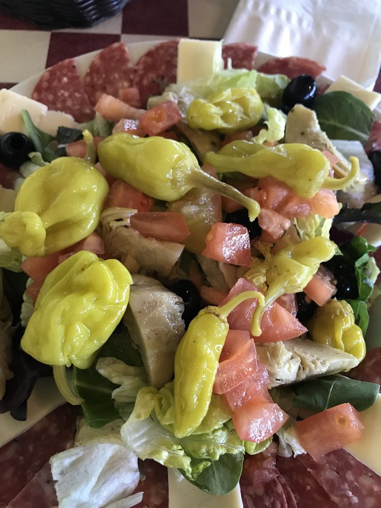 Order Italian Chef Salad food online from Di Cicco's Italian Restaurant store, Fresno on bringmethat.com