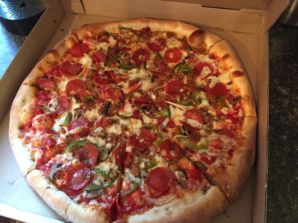 Order Supreme Pizza (Small 12") food online from Big Sals Pizzaria store, Plattsburgh on bringmethat.com