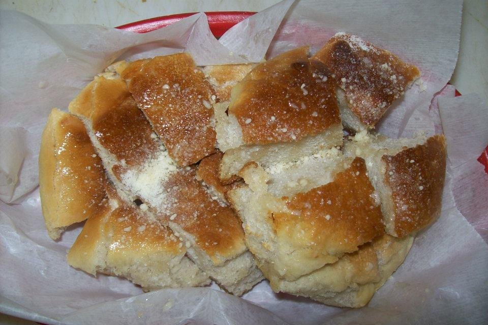 Order Garlic Bread food online from Big Sals Pizzaria store, Plattsburgh on bringmethat.com