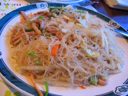 Order Pork Mei Fun food online from Unique China store, Charleroi on bringmethat.com
