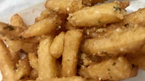 Order Garlic Fries food online from Dairy Belle Freeze store, Hayward on bringmethat.com