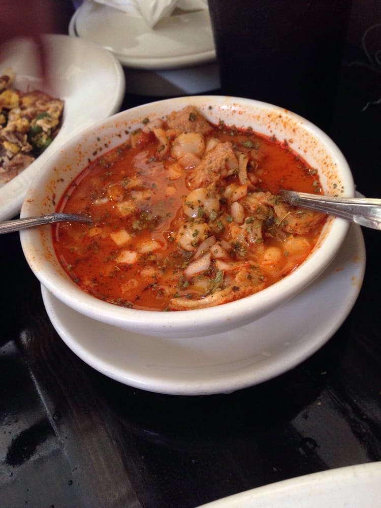 Order Menudo Grande (Large) food online from La Villa De Jerez Restaurant store, Hollister on bringmethat.com