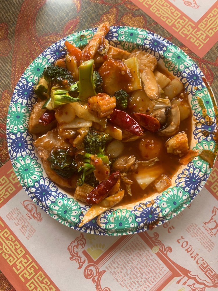 Order 64b Szechuan Chicken food online from The Red Pearl Chinese Cuisine 13151 Highway store, Boulder Creek on bringmethat.com