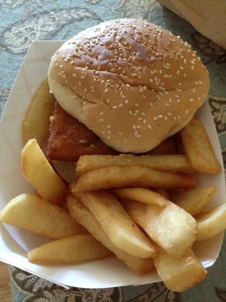 Order FISH SANDWICH food online from Beep's Burgers store, San Francisco on bringmethat.com
